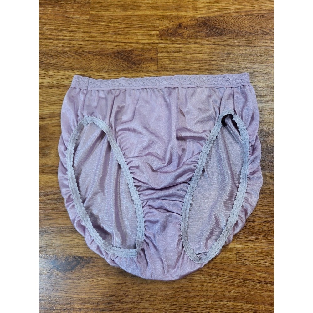 Vtg Panties Shiny Silky w Lace Sz 7 Sissy Sexy Granny Panty